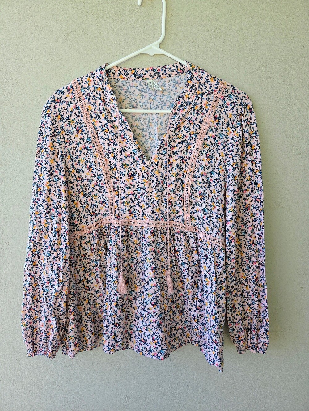 Mudd Pink Floral Tassel Peasant Top Juniors Sz XXL Boho V-neck Cottagecore